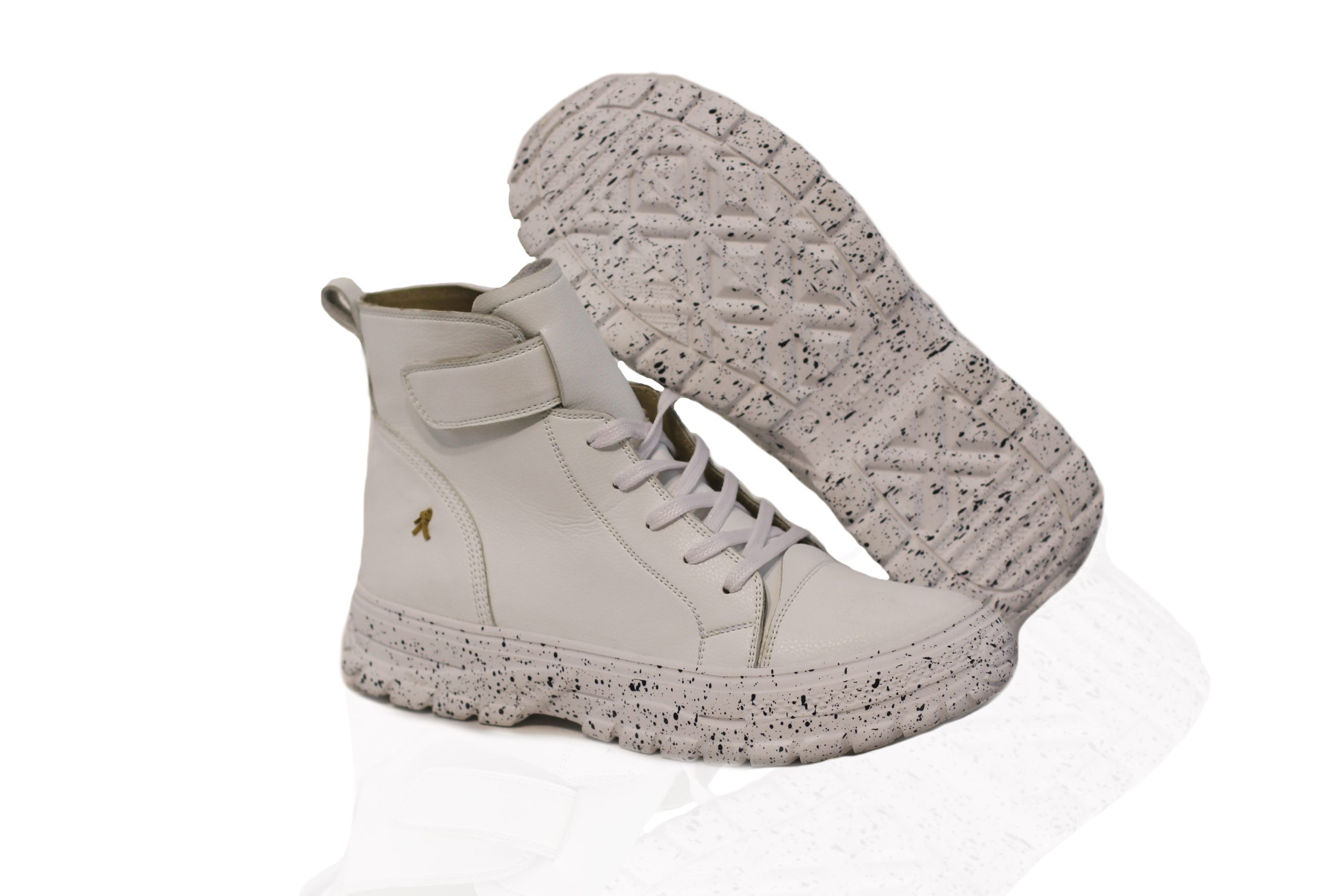 066b43e6d38e472c96235f82865699ff